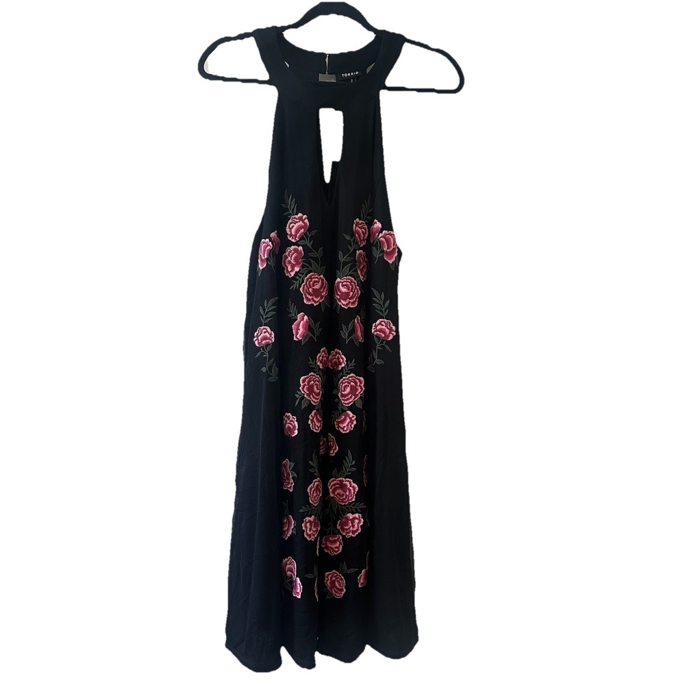 NWT Torrid Dress Women Black Halter Rose Embroidered Floral Trapeze Plus Size 2X